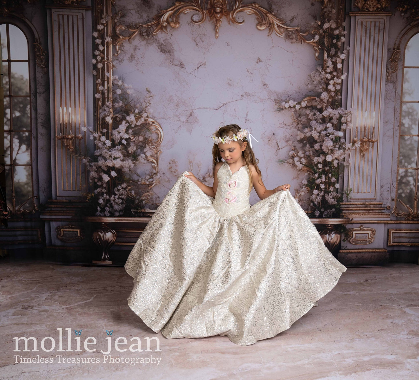 Lovely Decadence Wall - MT