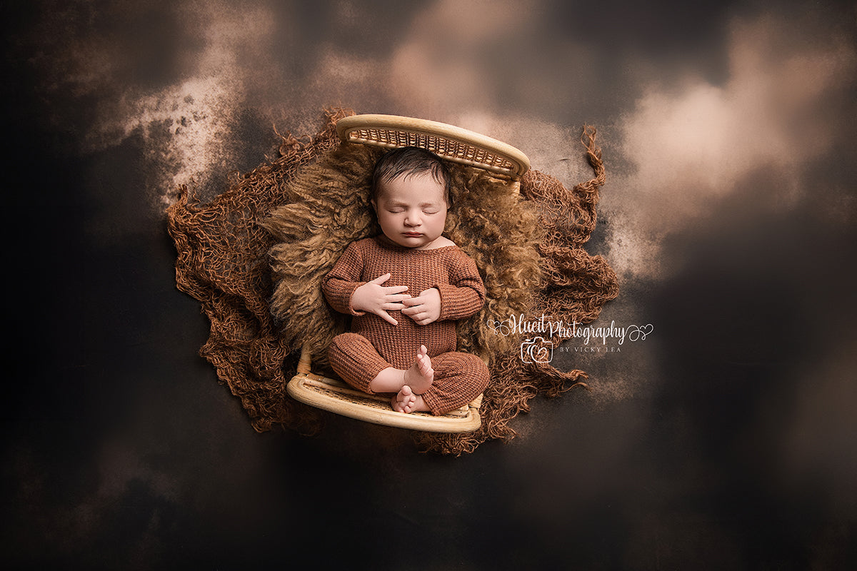 Charcoal Texture Dainty - VP